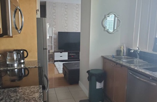 Downtown Mississauga Resort | Private room ∙ 1 guest