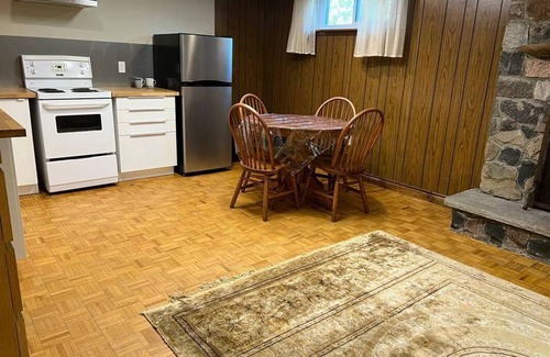 Newtonbrook Resort | Private room ∙ 1 guest
