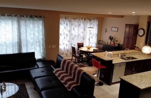 Auburn Bay Resort | Private room ∙ 1 guest