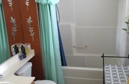 Bridlewood Resort | Private room ∙ 1 guest
