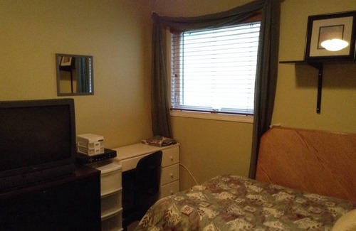 Edgemont Resort | Private room ∙ 1 guest