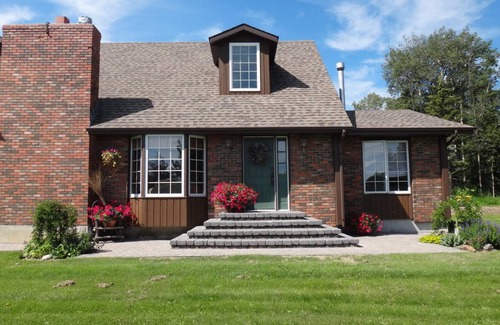 Whitecourt Resort | Private room ∙ 2 guests