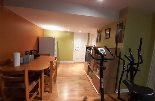 Aylmer Resort | Private room ∙ 2 guests