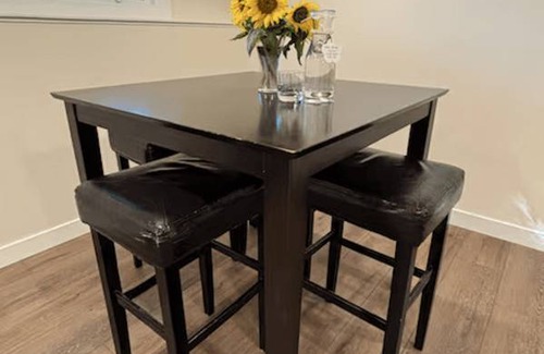 Northeast Edmonton Resort | Private room ∙ 4 guests
