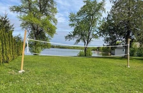 Port Stanton House | Resort lakefront, pool, hottub, sauna, pets #5
