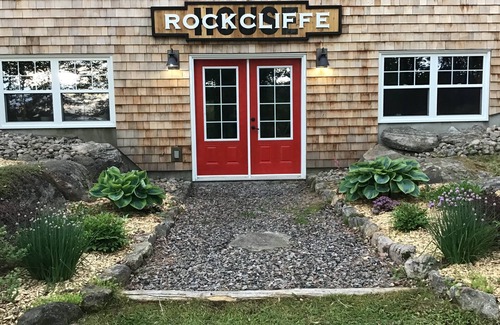 Muskoka Lakes Cottage | Rockcliffe House, Private Guest Suite on Brandy Lake