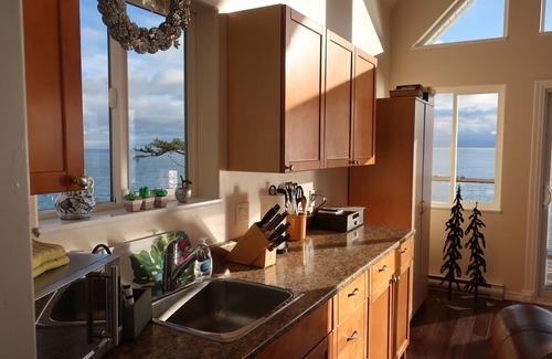 Otter Point Cabin | Social distancing at it’s finest.