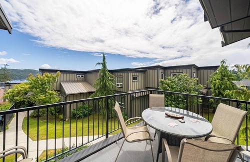 Sooke Villa | Sooke 2 Bedroom Townhome