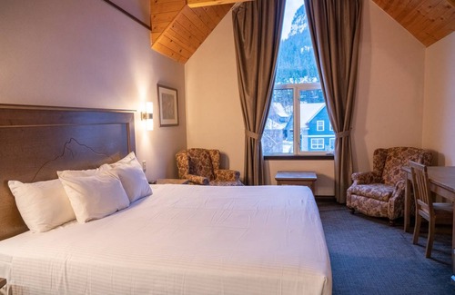 Banff Apartment | Studio flat ∙ 1 bedroom ∙ 4 guests
