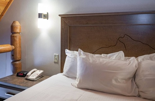 Banff Apartment | Studio flat ∙ 1 bedroom ∙ 2 guests