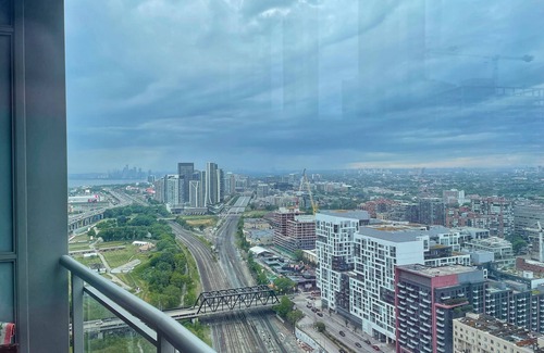 CityPlace Apartment | Stunning 1+1 BR DT w/parking