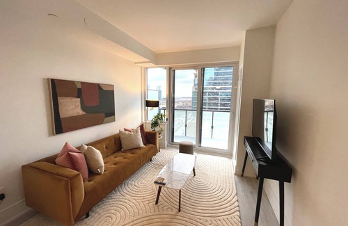CityPlace Condo | Stunning NEW 1 Bed +Den in King West Ent. District