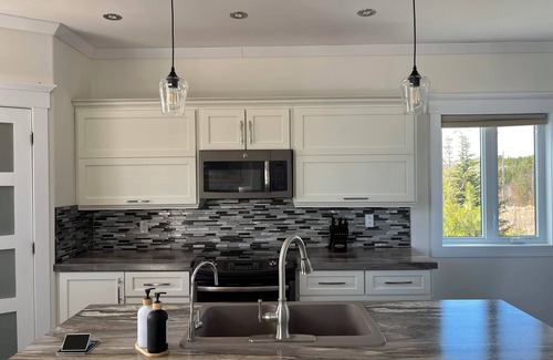 Summerford Cottage | Stunning Ocean View Home