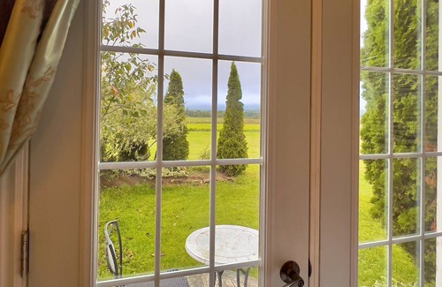 Kings County House | Stunning Ranmoor Lodge attached to Ranmoor House in Sheffield Mills/Canning