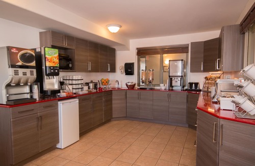 Truro Hotel | Super 8 by Wyndham Truro NS
