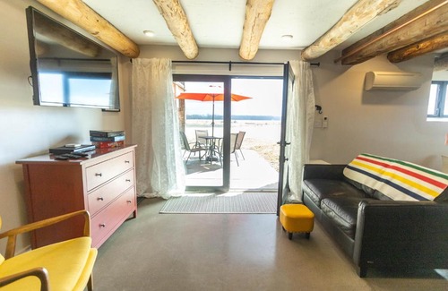 Wellington House | The Cellar @ Salisbury Barn