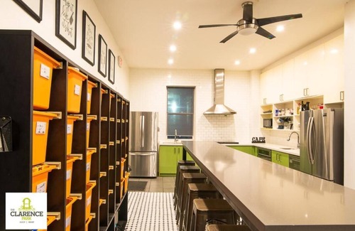 Wellington Place Hostel | The Clarence Park - Hostel