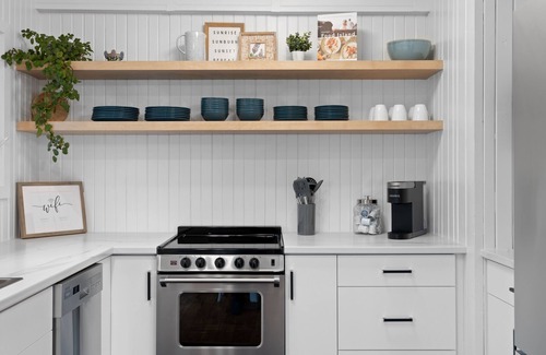 Stratford Cottage | The Lupin Cottage by the Beach