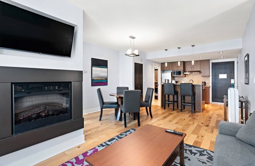 Downtown Victoria Apartment | The Parkside Hotel & Spa