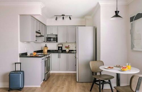 Davie Village Apartment | The Sunset Hotel West End, Sonder by Marriott Bonvoy
