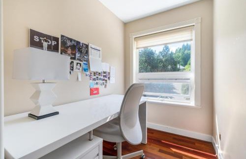West Vancouver Villa | The West Vancouver luxurious house
