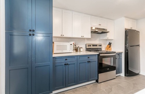 The Blue Mountains House | Top Location 3 BDRM, Private Sauna, Mountain Views