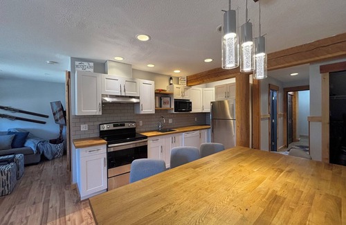 Big White Ski Resort Condo | Towering Firs Ski In/Ski Out Cozy Cabin