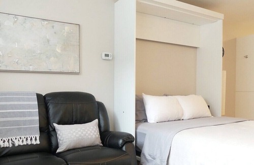 Dartmouth Apartment | Ultimate relaxation awaits.