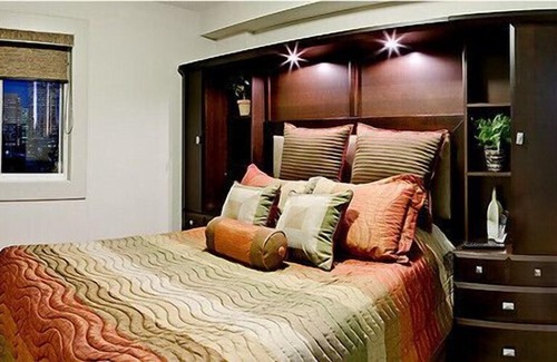 Connaught Apartment | Uptown 1D03 - 1 Bedroom + Den - Calgary, Alberta