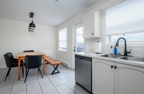 Terra Nova House | Urban Lofthouse: Your St. John's Getaway