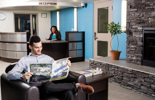 Winnipeg Hostel | UWinnipeg Downtown Hostel