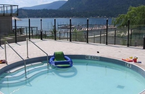 Sicamous Condo | Water Front 3 Bedroom Condo on Mara Lake with Boat Slip