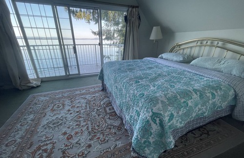 Chemainus Other | Waterfront Castle on the beach with hot tub on 1.58 Acres at downtown Chemainus