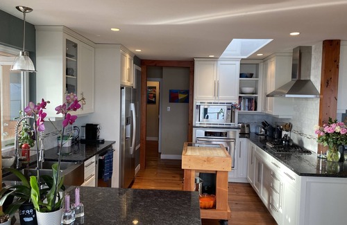 Courtenay House | Waterfront Wonder! Epic private paradise near the center of Courtenay