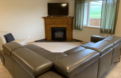 Division No. 3 Hotel | Waterton Country Villas - 1 Private Rm w view