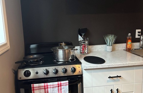 Saint John Apartment | Welcome to this beautiful cozy and peaceful unit at the heart of East Saint John