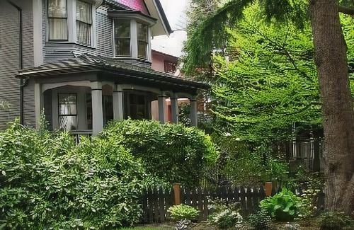 West End Hotel | West End Guest House