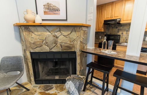 Whistler Creekside Condo | Whistler Creekside Condo. Extremely close to gondola for skiing and bike park access.