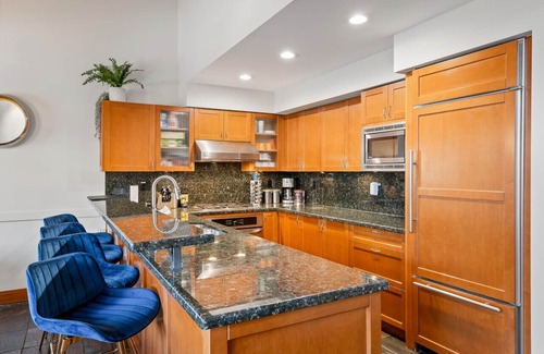 Village North House | Whistler Village North: 4BR+3.5BA Private Hot Tub