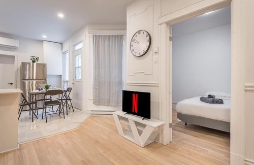 Mile End Apartment | Wonderful 4BedR in Mile-End with FREE Parking