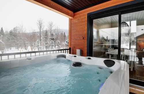 Stoneham Ski Chalet | 01 Chemin des Cascades