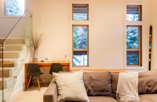Blackcomb Apartment | 05 Forest Creek