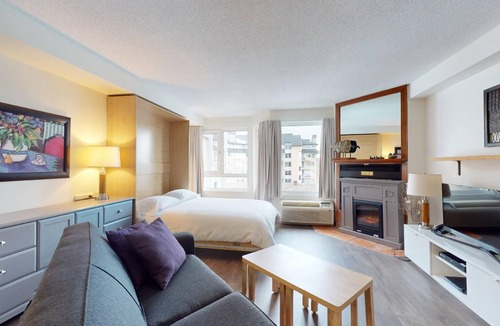 Beaupre Condo | 1-412 : Superior Studio - 4 people.