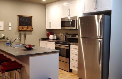Hull Apartment | 1-Bedroom Apartment Bellisimo AG by Amazing Property Rentals