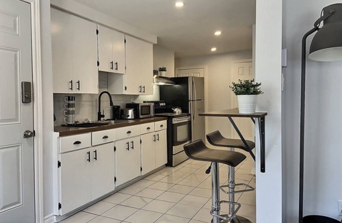 Hull Apartment | 1-Bedroom apt only 5 min from Downtown Ottawa
