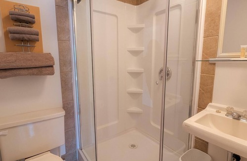 Ucluelet Hotel | 1-Bedroom Suite | Ocean View