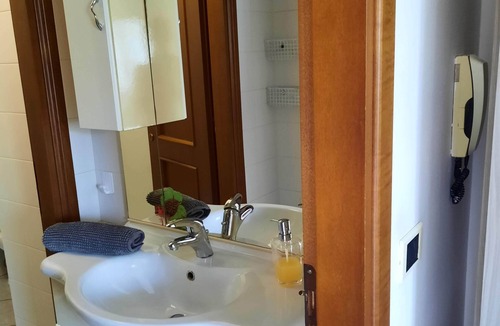 Avane Apartment | 10 Minutes from the highway rent cozy house for quiet vacation.