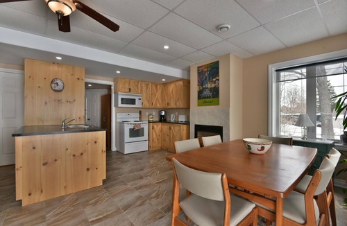 Edwardsburgh/Cardinal Apartment | 1000 ISLANDS WATERFRONT ACCOMMODATION