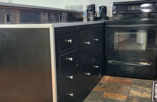 Red Deer Condo | 1010 Checkmate - Great One Bedroom Furnished Condo in Convenient Location!