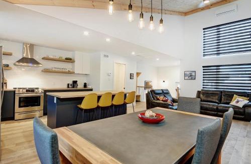 Stoneham Ski Chalet | 102 Chemin des Ruisselets